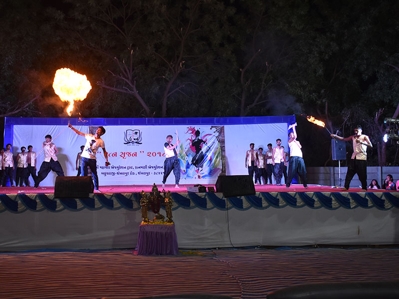 Ratna Srujan 2018